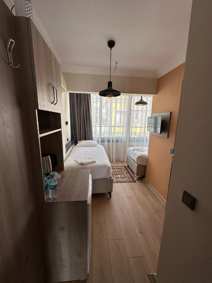 Terrace Guesthouse Istanbul Exterior photo