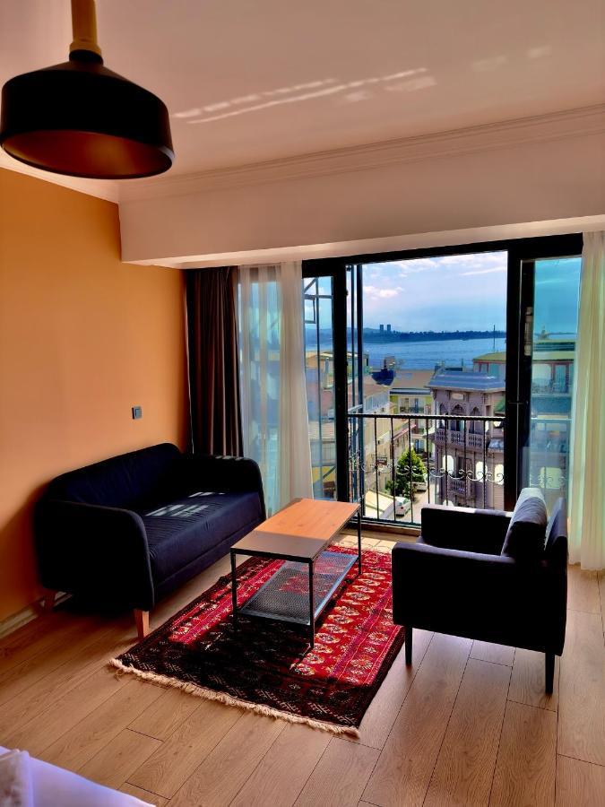 Terrace Guesthouse Istanbul Exterior photo