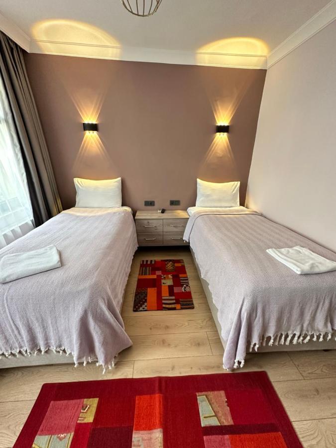 Terrace Guesthouse Istanbul Exterior photo